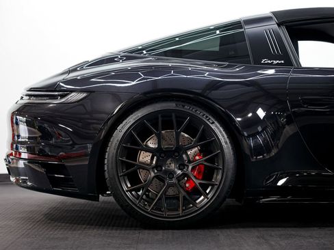 Used 2022 Porsche 911 Targa 4S AWD/4WD image 21