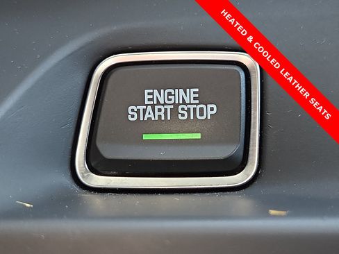 Used 2021 Chevrolet Camaro LT w/ RS Package image 20