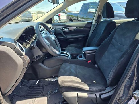 Used 2016 Nissan Rogue S FWD image 19
