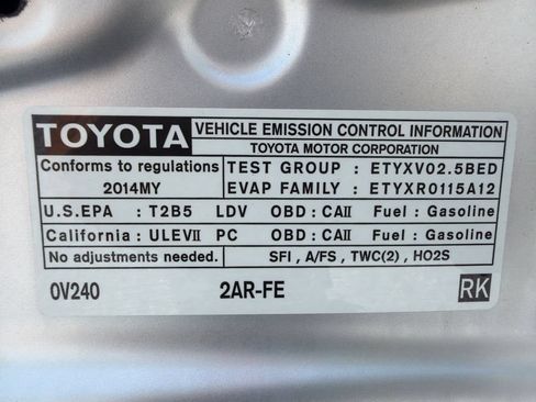 Used 2014 Toyota Camry LE FWD image 27