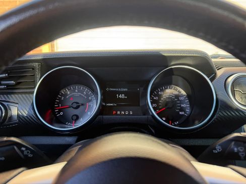 Used 2019 Ford Mustang Coupe image 27