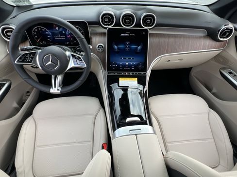 New 2026 Mercedes-Benz GLC 300 4MATIC image 21