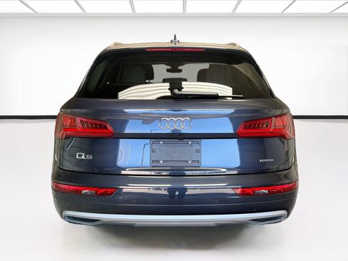 Used 2019 Audi Q5 2.0T Premium Plus w/ Premium Plus Package AWD/4WD image 5