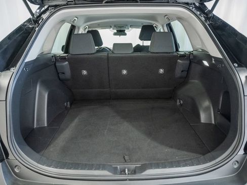 Used 2025 Toyota RAV4 LE AWD/4WD image 8