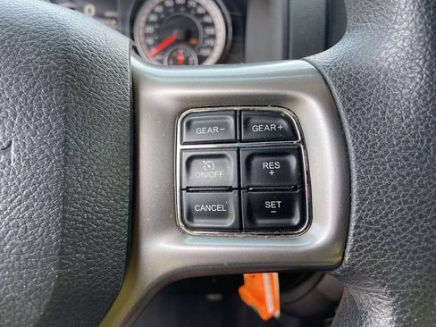 Used 2024 RAM 1500 Classic SLT AWD/4WD image 26