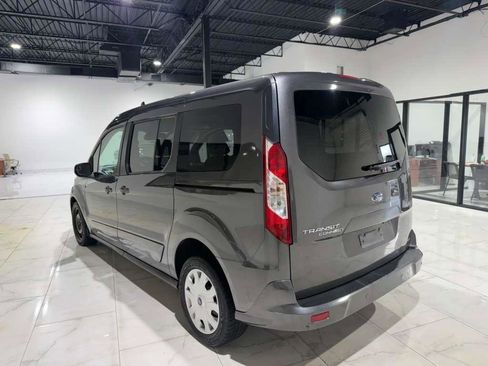 Used 2020 Ford Transit Connect XLT image 7