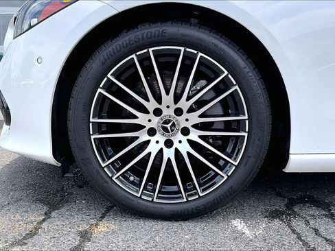 Used 2026 Mercedes-Benz C 300 4MATIC Sedan image 8