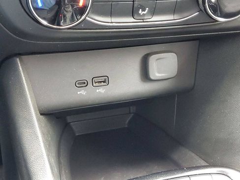 Used 2024 Buick Encore GX Preferred FWD image 16