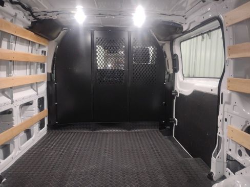 Used 2024 Ford Transit 250 Low Roof w/ Exterior Upgrade Package image 17