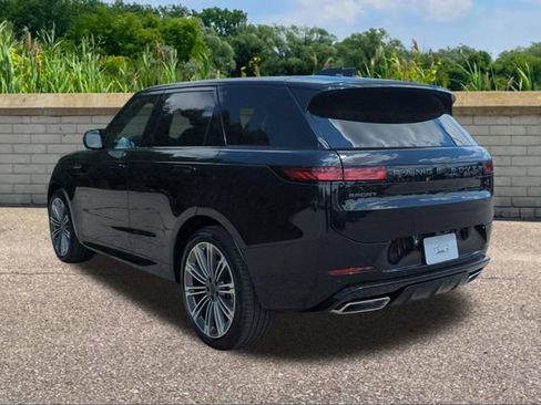New 2026 Land Rover Range Rover Sport Dynamic SE AWD/4WD image 6