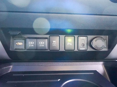 Used 2021 Toyota Tundra SR5 image 29