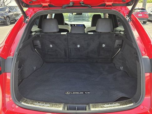 Used 2024 Lexus NX 250 FWD w/ Towing Package (2000 Lbs) image 15