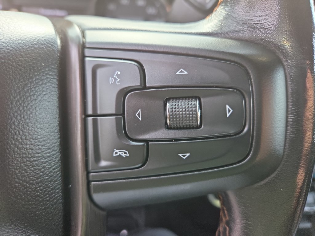 Used 2021 GMC Sierra 1500 AT4 w/ AT4 Preferred Package AWD/4WD image 19