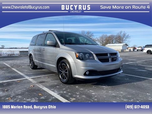 Used 2017 Dodge Grand Caravan GT image 1
