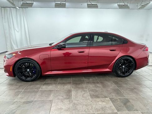 New 2026 BMW M5 w/ M Driver's Package image 3