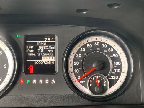 Used 2015 RAM 1500 Tradesman image 24