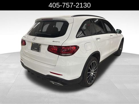 Used 2022 Mercedes-Benz GLC 300 4MATIC image 3