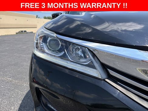 Used 2016 Honda Accord Sport image 35