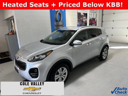 Used 2019 Kia Sportage LX w/ LX Popular Package image 3