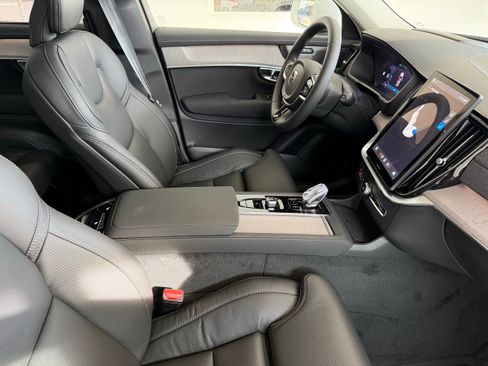 New 2026 Volvo XC90 T8 Ultra w/ Protection Package Premier image 29