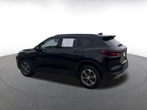 Used 2024 Chevrolet Blazer LT AWD/4WD image 10