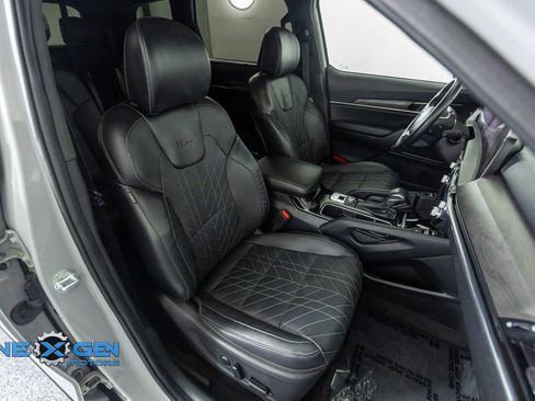 Used 2024 Kia Telluride SX Prestige X-Pro AWD/4WD image 46