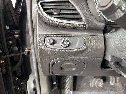 Used 2021 Buick Encore Preferred w/ Safety Package AWD/4WD image 14