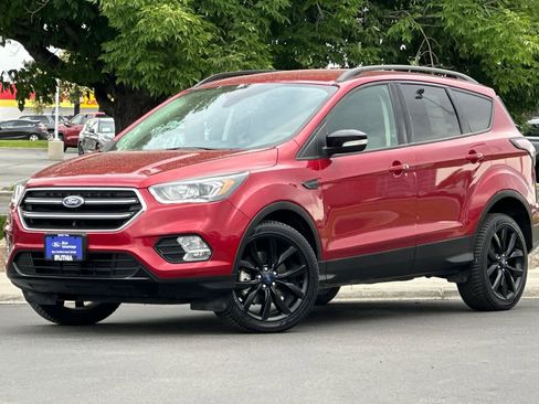 Certified 2017 Ford Escape Titanium AWD/4WD image 1