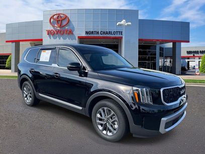 Used 2023 Kia Telluride LX