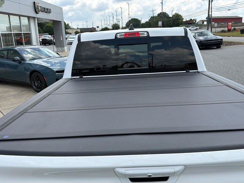 Used 2022 RAM 1500 Laramie w/ G/T Package AWD/4WD image 11