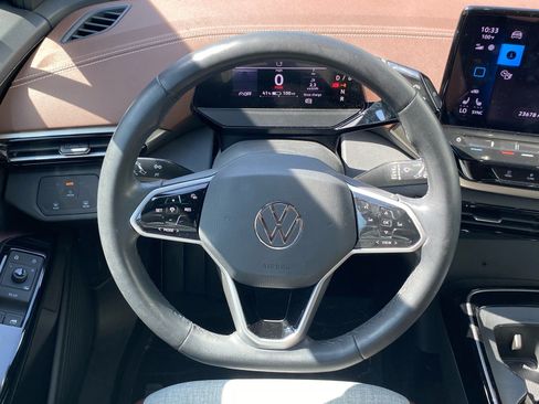 Certified 2023 Volkswagen ID.4 Pro RWD image 6