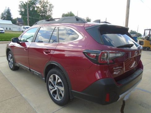 Used 2020 Subaru Outback Limited w/ Popular Package #2 AWD/4WD image 5