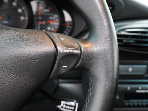 Used 2001 Porsche 911 Carrera 4 AWD/4WD image 25