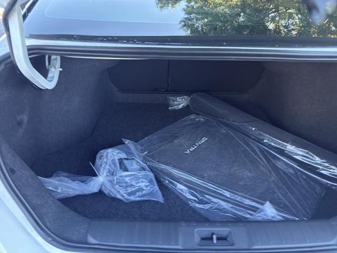 New 2025 Nissan Sentra SR image 31