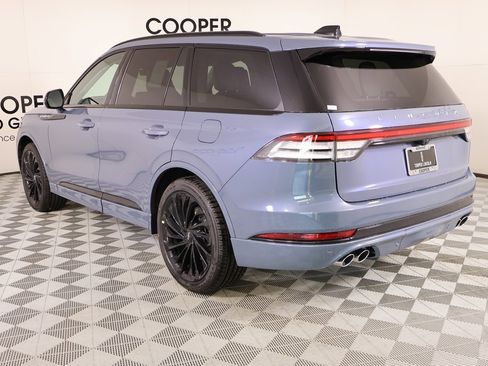 New 2026 Lincoln Aviator Reserve image 23