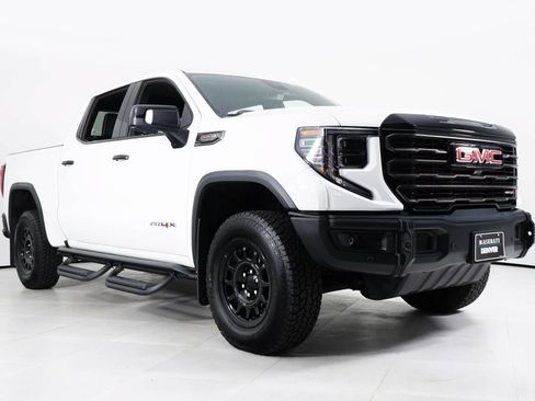 Used 2024 GMC Sierra 1500 AT4X w/ AT4X AEV Edition AWD/4WD image 17