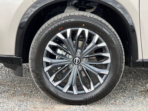 New 2026 Nissan Rogue Platinum image 33