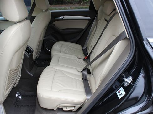 Used 2013 Audi Q5 2.0T Premium Plus AWD/4WD image 13