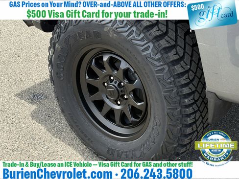 Used 2022 Chevrolet Colorado LT w/ LT Convenience Package AWD/4WD image 28