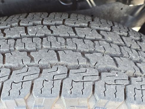 Used 2023 Jeep Wrangler Unlimited Sport w/ LED Headlamp & Fog Lamp Group image 11