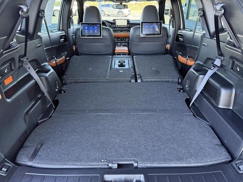 Used 2023 Mitsubishi Outlander SEL 40th Anniversary image 51