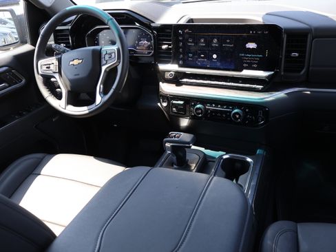Used 2025 Chevrolet Silverado 1500 LTZ w/ LTZ Convenience Package II image 15