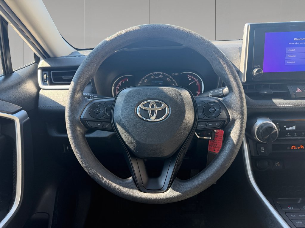 Used 2024 Toyota RAV4 LE AWD/4WD image 14