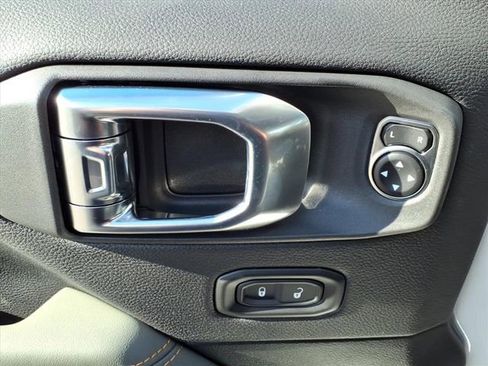 New 2026 Jeep Gladiator Mojave image 17