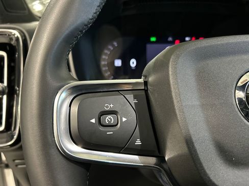 Certified 2023 Volvo XC40 Recharge Ultimate w/ Protection Package Premier AWD/4WD image 13