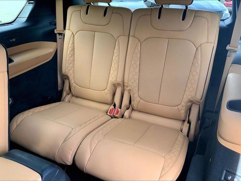 Certified 2025 Jeep Grand Cherokee L Summit w/ Advanced Protech Group IV AWD/4WD image 9
