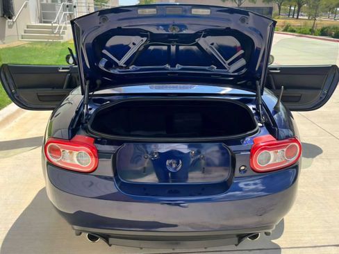 Used 2012 MAZDA MX-5 Miata Touring w/ Appearance Pkg RWD image 11