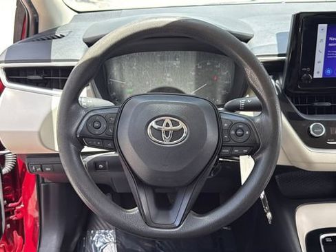 Used 2023 Toyota Corolla LE FWD image 19
