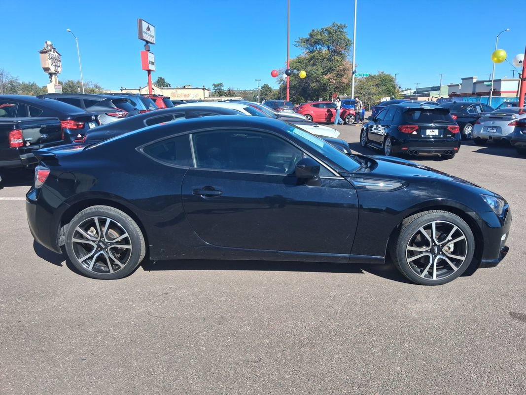 Used 2015 Subaru BRZ Limited w/ Popular Package #1B RWD image 8