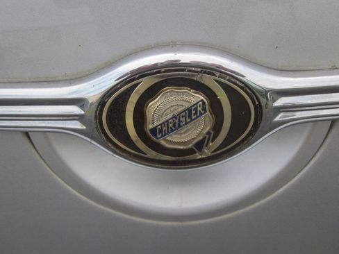 Used 2008 Chrysler PT Cruiser FWD image 26